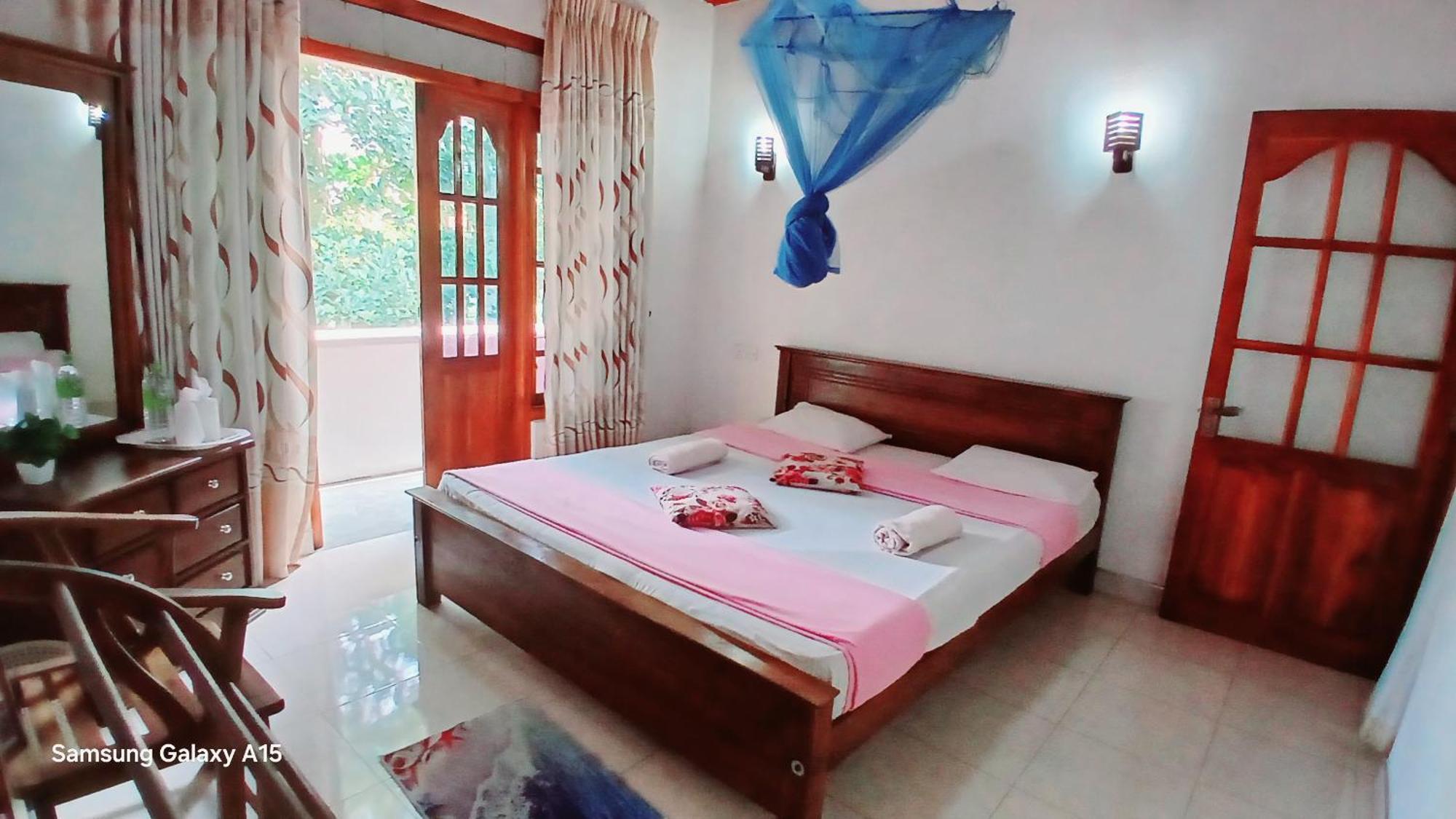 Jasmine Garden Inn Ella Rom bilde